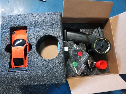 Usado 6 piezas 1:43 RC Mini Drift Car RTR 4x4 Vehículo de carreras Juguete Cono de seguridad de tráfico - Imagen 6 de 7