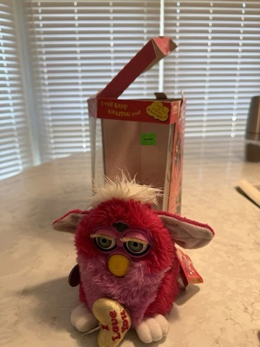 1999 Tiger FURBY VALENTINE’S DAY Pink "I Love You" Special Limited Edition