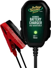 Battery Tender Junior 12V, 750mA Charger and Maintainer: Black/Green 