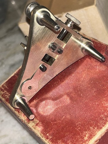 Strumento orologio vintage Levin orologiai poising ganasce rubino VG livello bolla + scatola - Foto 6 di 6