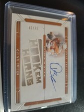 QUINN EWERS 2025 PANINI NATIONAL TREASURES COLLEGIATE HOOK EM HORNS ON CARD AUTO