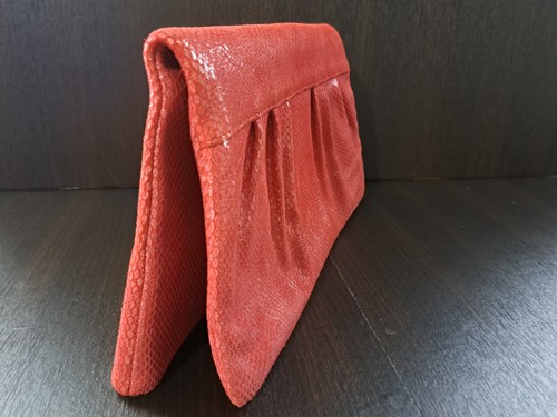 Romygold Vintage-Inspired Red Metallic Purse Women's Foldover Leather Clutch Bag - Picture 3 of 13