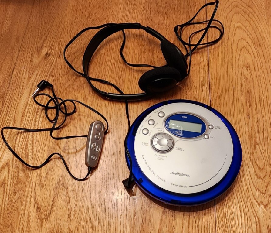 Vintage Audiophase Portable CD Player With Headphones. Good Working