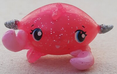 ORIGINAL HATCHIMALS COLLEGGTIBLES, GLITZERNDER GARTEN ROSA CRABLER