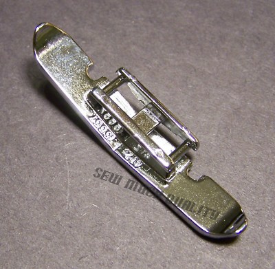 PRESSER FOOT Zipper Fits Viking Opal 650 670 Scandinavia 100 200 300 400 +
