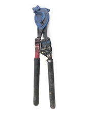 HK Porter 8690FSK Ratchet-Type, Soft Cable Cutter, 28”, 2” Wide Capacity