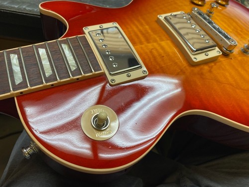 2011 Gibson Les Paul Standard Plus Cherry Flametop Neutric Jack 8.7 Asymmetrical - Picture 19 of 23