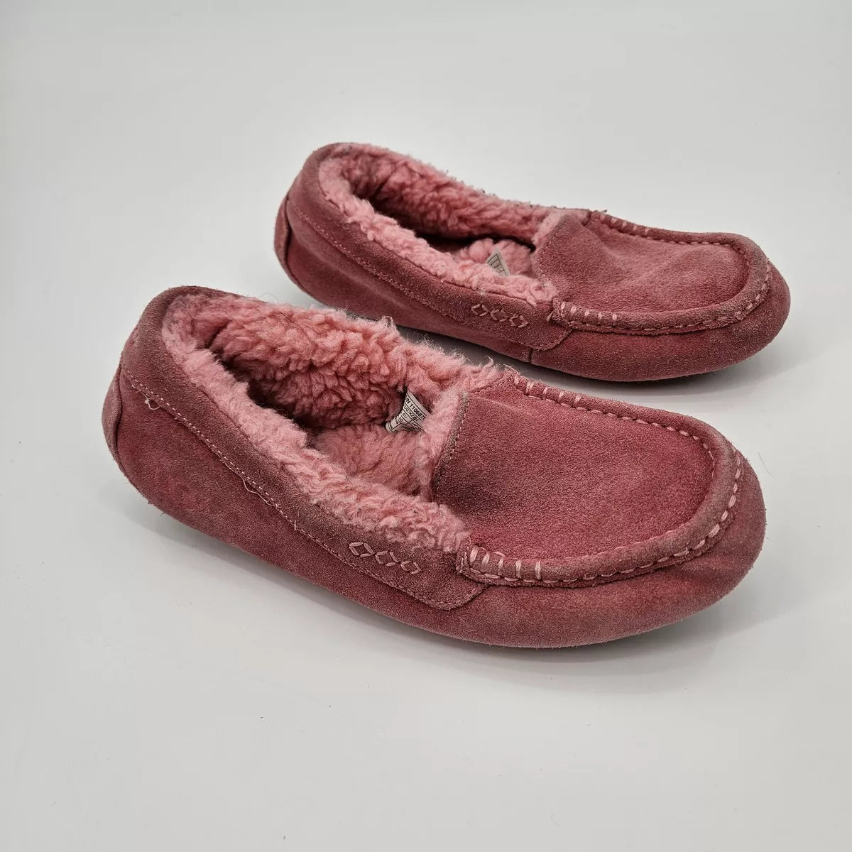 Size 9 ugg 2025 ansley slippers