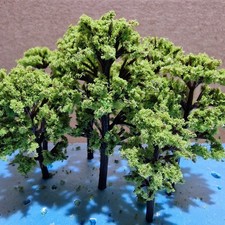 N TT OO Gauge Trees Set 09 -