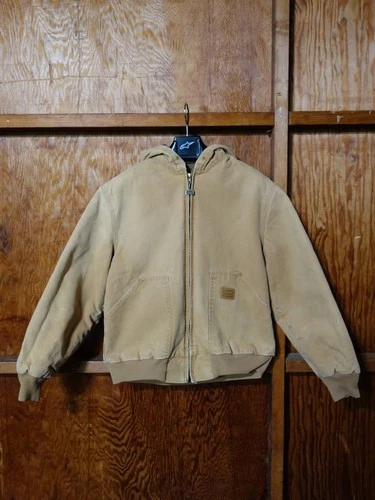 walls canvas jacket medium - product listing photo
