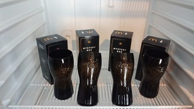 Coca-Cola Spezial Sonderedition Glas schwarz mit goldenen Sprenkeln mit Karton