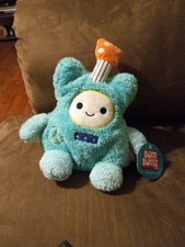 Kellytoy BumBumz 7.5" Groovy Bumz Giovanni the Guitar New with Tag  Sticker