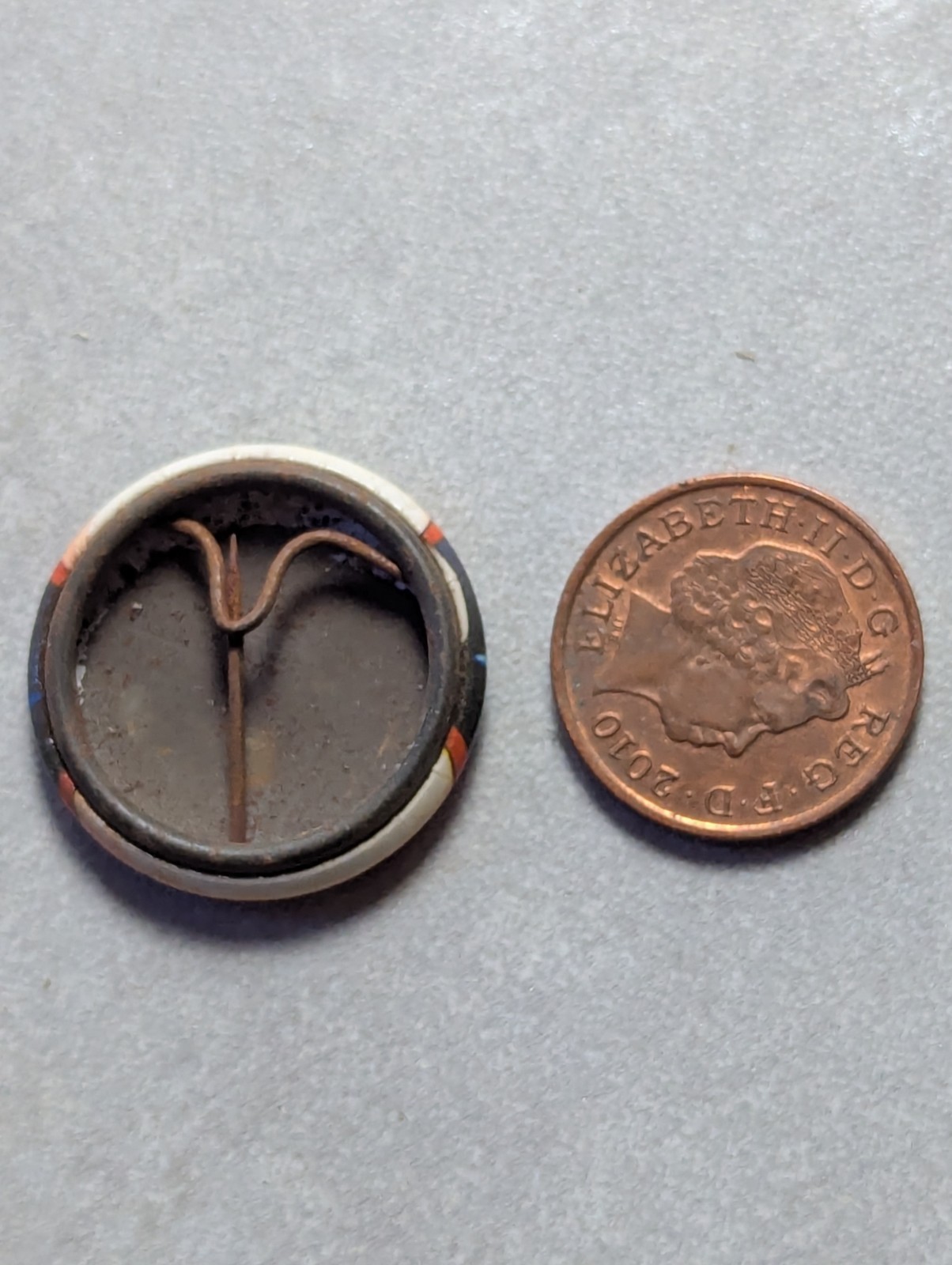 Vintage 80's Thompson Twins Pin Badge Purchased Around 1986 image 4