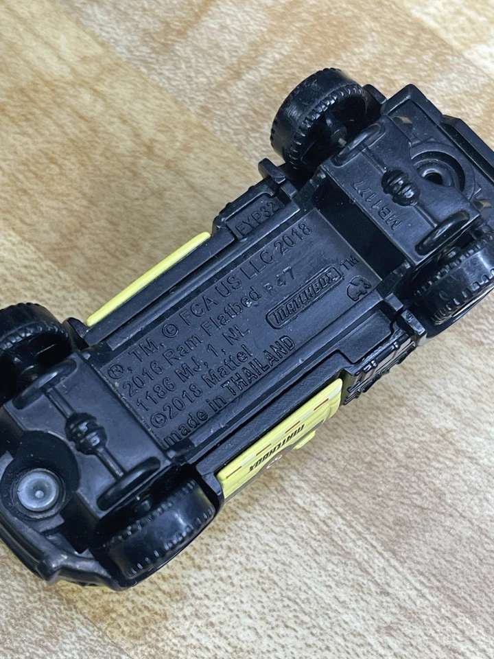 Lote 5 Camiones Coches - 4 Matchbox Foto 3 de 4