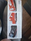 Hess 2005 Emergency Truck With Rescue Vehicle - Batteries Not Included — photo 4