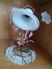 Tischlampe Nachttischlampe Blumendesign Metall Lampe