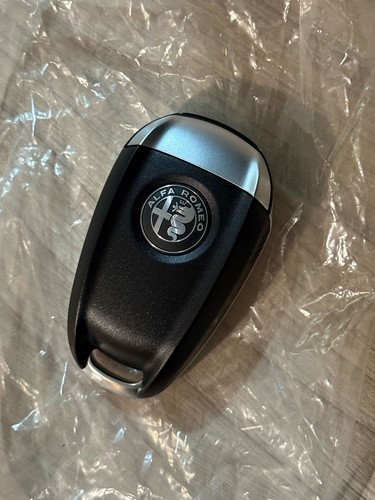 KEYLESS SCHLÜSSELHÜLLE MIT 3 TASTEN FÜR ALFA ROMEO - Bild 2 von 4