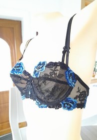 Lise Charmel Black/Blue No Noir Dentelle Balconette U/W Bra