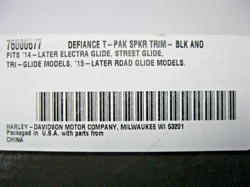 Harley Davidson OEM Defiance Black Anodized Tour-Pak speaker Trim 76000677 - Picture 4 of 4