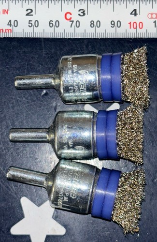 "Cepillo de alambre prensado de acero inoxidable Three WEILER 3/4"" para amoladoras y taladros 11112" - Imagen 7 de 8