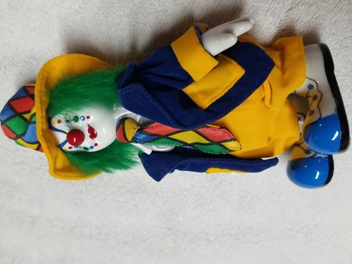 7.5 Inch Colorful Hat N Tie Clown - Picture 3 of 3