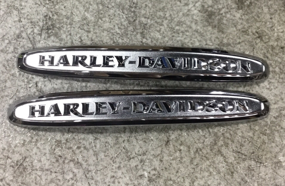 Harley Davidson OEM 2008-newer Touring Chrome Fuel Gas Tank