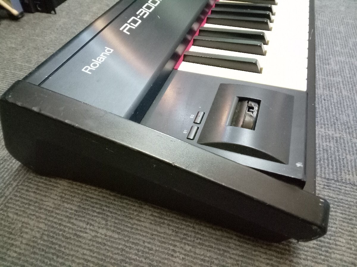 Roland RD-300NX digital piano electronic keyboard Roland RD-300NX digital piano electronic keyboard