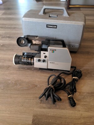 SONY TRINICON HVC-2000 HandyCam Camcorder With Cord Untested With Box  Australia
