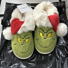 American Eagle Grinch Slippers Size 7 New  20 