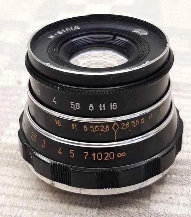 Montaje de lente ruso INDUSTAR-61 LD 55 mm f/2,8 M39 Foto 2 de 4