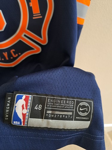 Nike 2017-18 Porzingis City Edition Swingman Jersey New York Knicks Mens L 48 - Picture 6 of 10