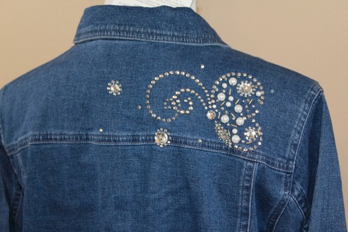 NWOT Woman Quacker Factory Denim Blue Butterfly Design Button Down Jacket M (416 - Picture 5 of 9
