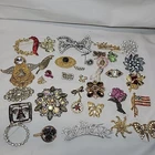 Vintage Rhinestone Brooch Pin Costume Jewelry Lot Of 32 Some Signed