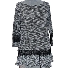 Gray Lace Detail Blouse Size Small 