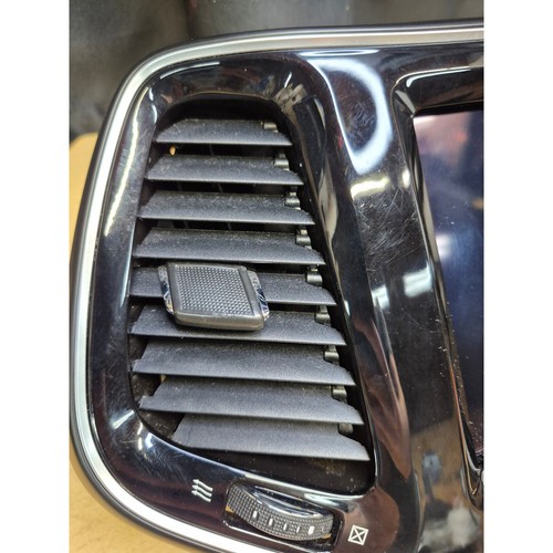2019 2020 2021 Jeep Cherokee OEM Uconnect 8.4" Display Apple Android 68428522AC - Picture 2 of 10