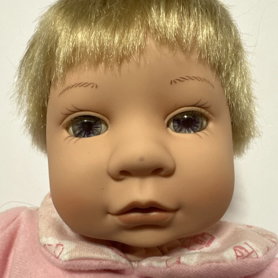 "Muñeco bebé Cititoy 20"" fiel a la vida cuerpo suave muñeca bebé con latido del corazón! 1997 ¡con bonificación! Foto 3 de 4