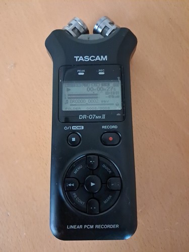Tascam DR-07 MkII Digital Recorder + Batteries-SD Card - Picture 2 of 4