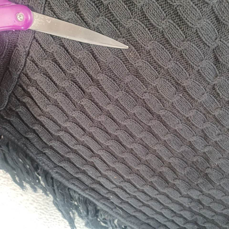 Jaclyn Smith Womens Black Turtleneck Sweater Poncho Size Large Knit Tassled Soft - Image 3 of 4