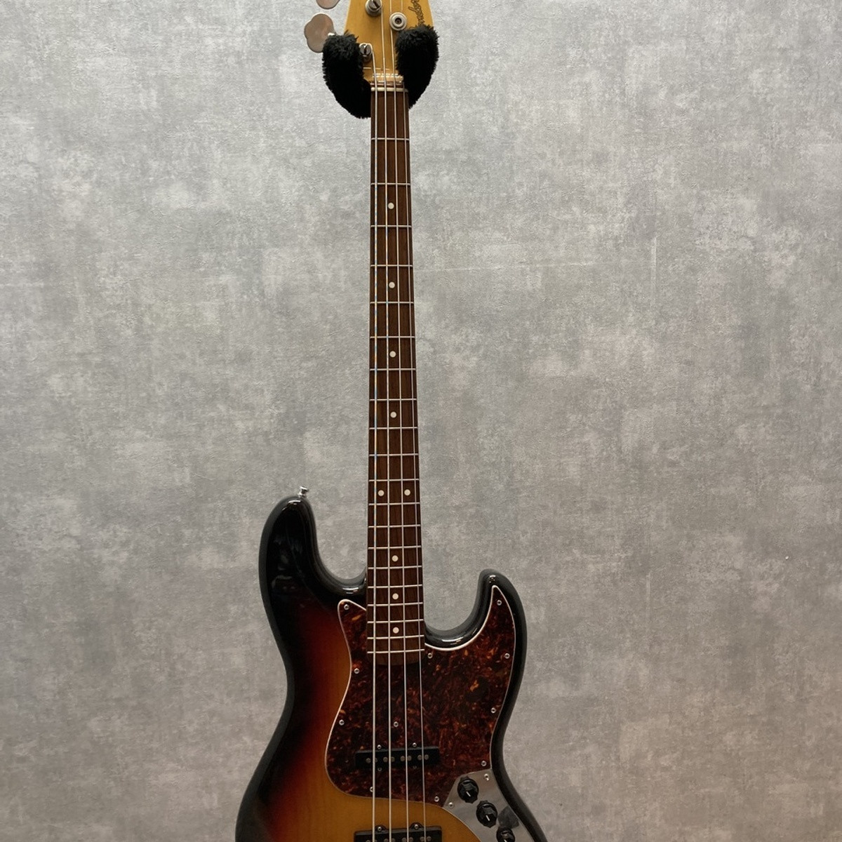 【美品】Fender Japan / Jazz Bass / 2002〜4年製 美品】Fender Japan / Jazz Bass / 2002〜4年製