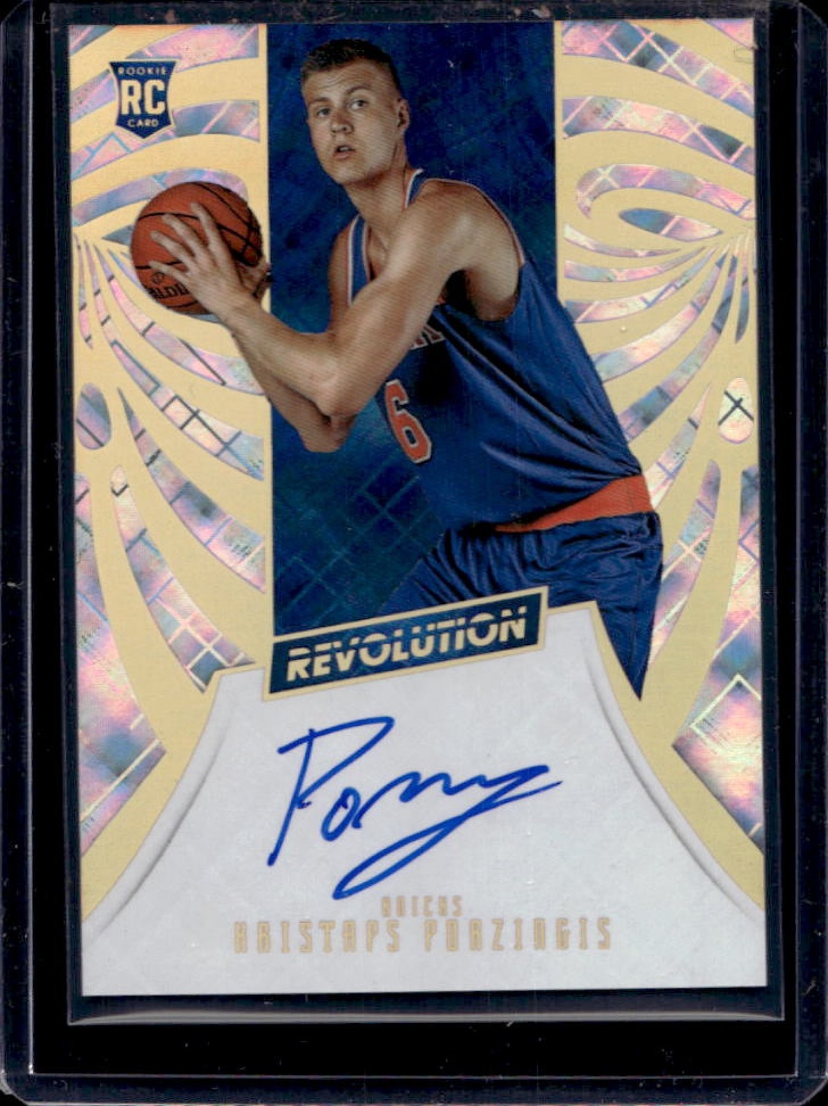 2015-16 Panini Revolution Kristaps Porzingis Auto Rookies RC Rookie #7 Knicks