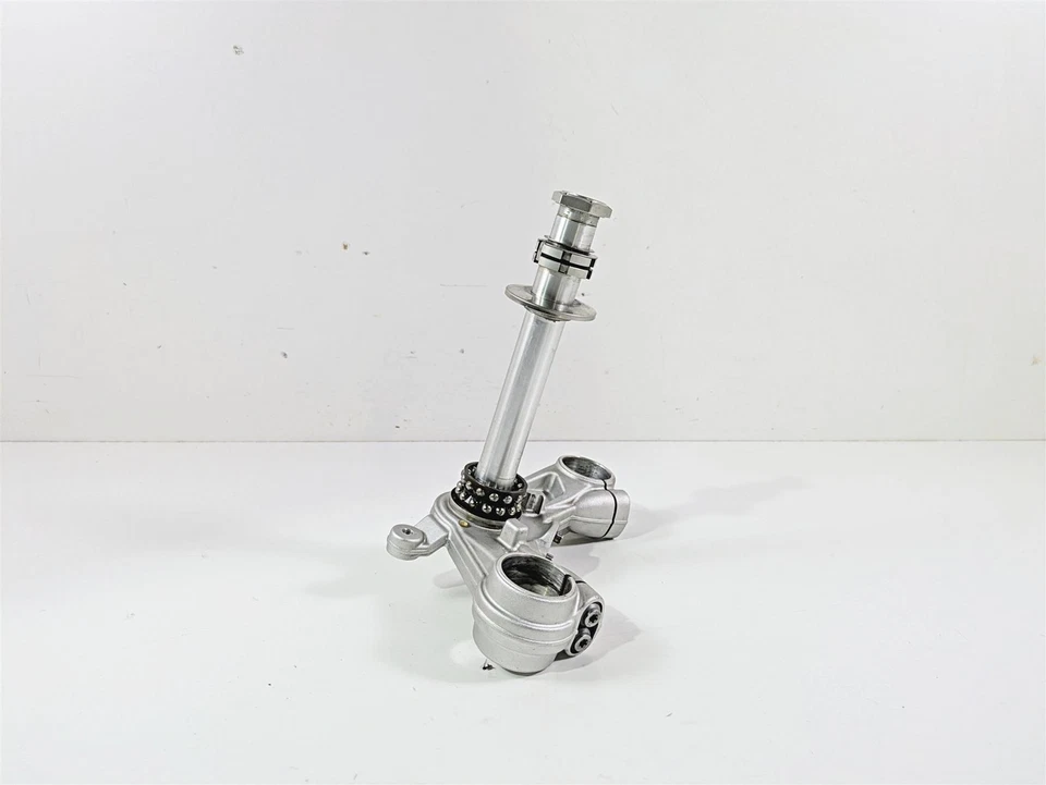 2018 宝马 R nineT Urban GS K33 下三树转向夹 31428560399 — 第 3/4 张图片