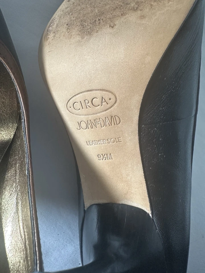 Zapatos clásicos de tacón alto de cuero Circa by Joan & David, talla 9 1/2 medianos, negros Foto 4 de 4