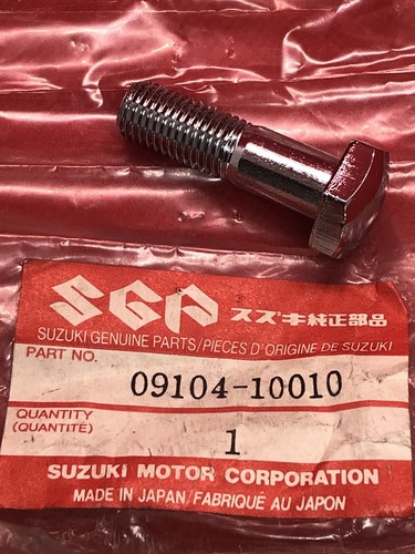1982-93 GN250 Neu Original SUZUKI Fußrastenhalter Halterung Schraube 09104-10010
