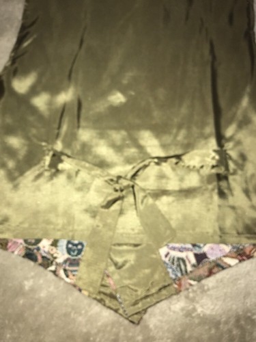 EUC Beautiful Diversity People Vest Facets By Mirrors Embroidered Sm/MED - Picture 8 of 12