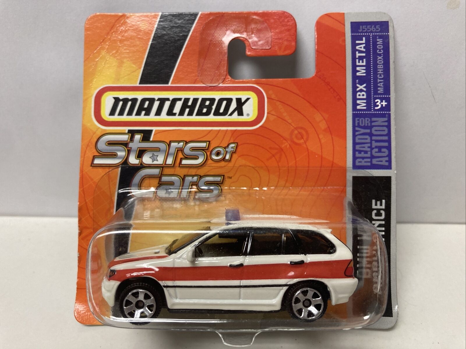 WRITING ON CARD 2007 Matchbox Dinky Toys Stars Of Cars White BMW X5 Ambulance