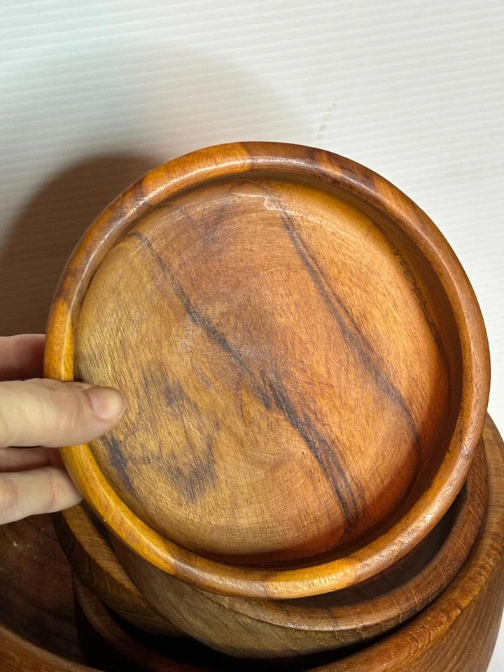 Vintage 1970s MCM Winsome Hand Turned Teak Wood Salad Serving Bowl 5-Piece Set - Image 3 of 4