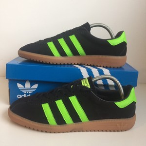 adidas bermuda size 8