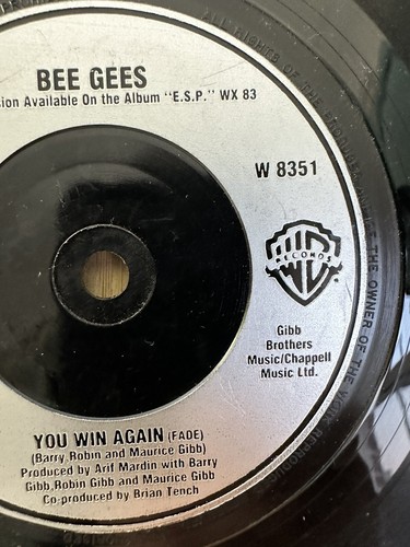 Bee Gees You Win Again 7" Vinyl Record W8351 Wea Records 1987 Single 45 Rpm - Imagen 4 de 7