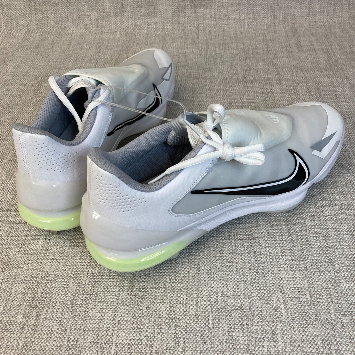 Nike Force Zoom Trout 8 Pro Baseball Cleats in White Mens