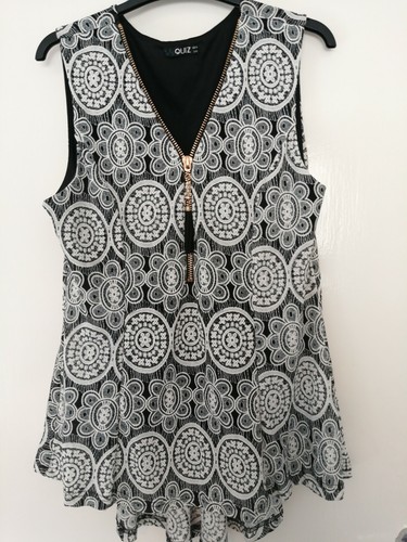 Quiz Printed Sleeveless Lace Zip Front Top Size 14 - image 1